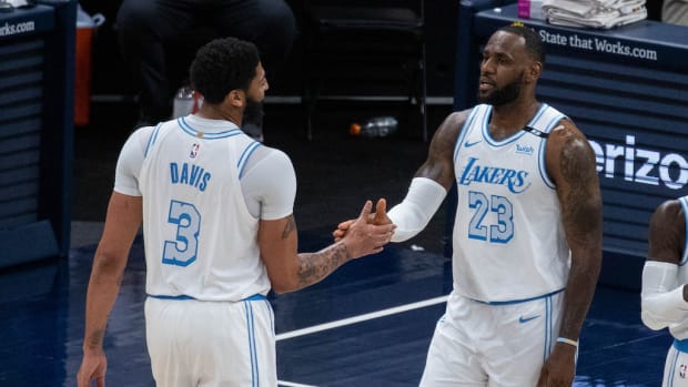Lakers stars Anthony Davis and LeBron James